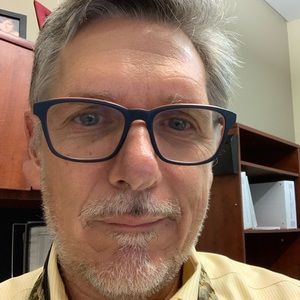 Meet your Posher, Chris